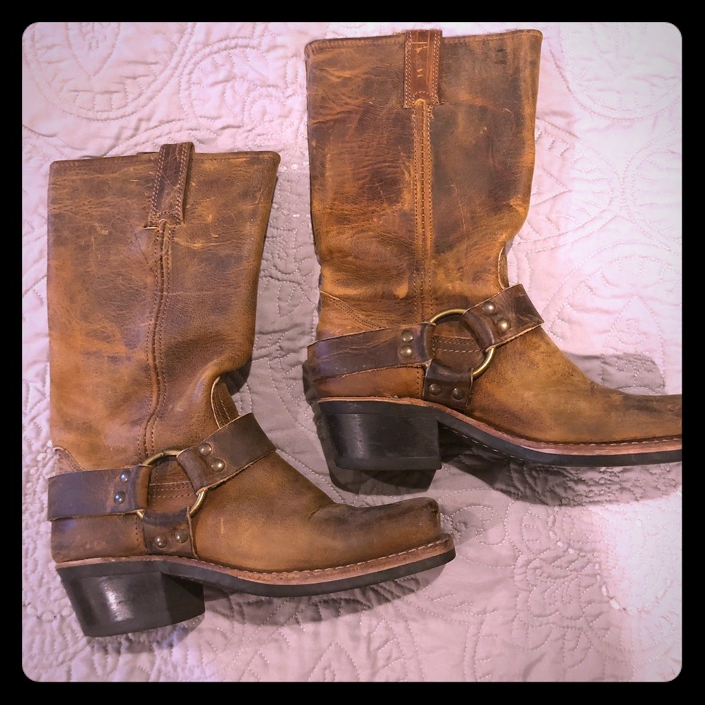 Frye Harness 12 R women’s pull on boots size 5.5